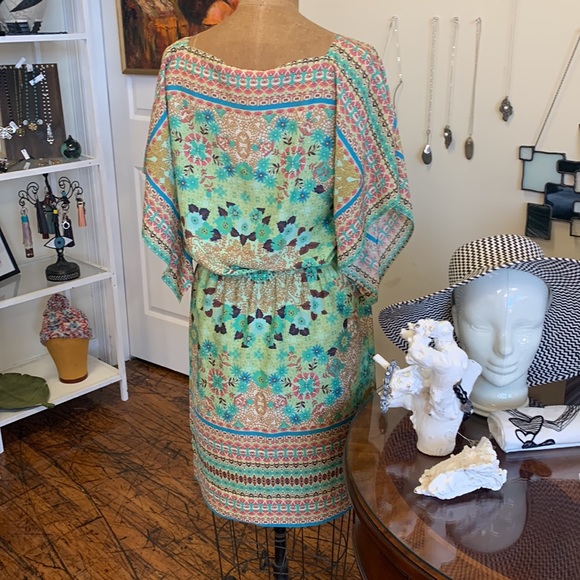 Maddy London Dress - Picture 3 of 3